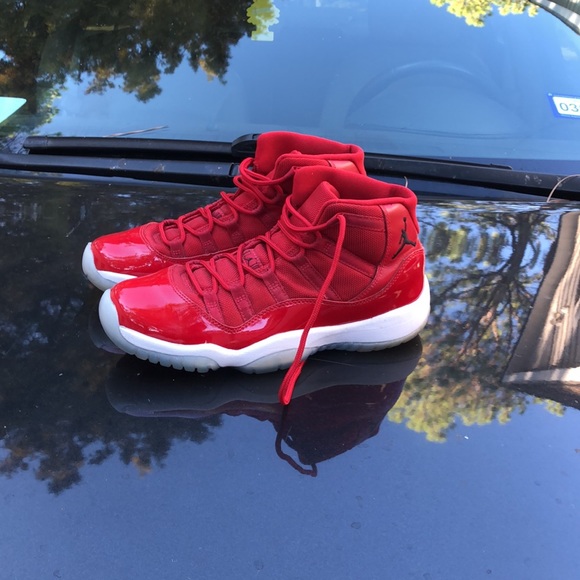COPY - JORDAN 11 RED 7Y - Picture 5 of 12